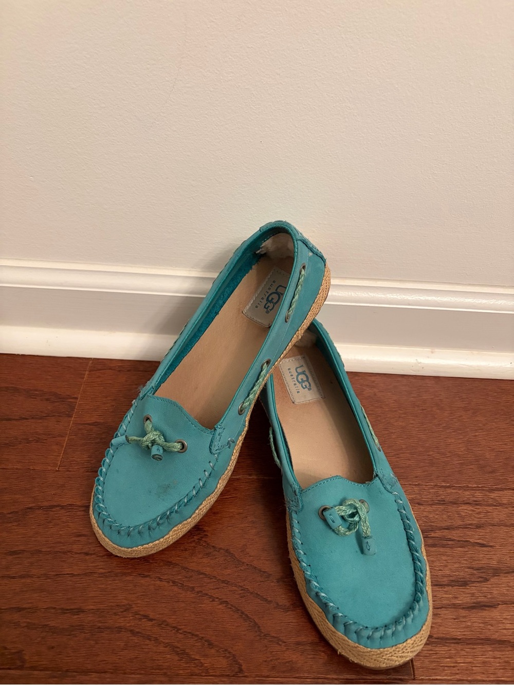 UGG Teal blue women’s size 7  Espadrille Loafers boat shoes furry inside